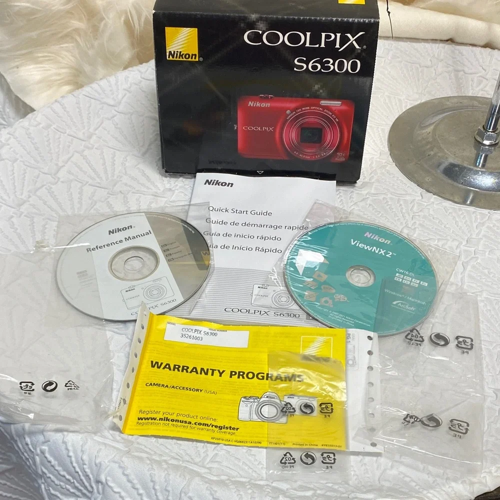 Nikon COOLPIX S6300 Red Camera‎ Box & manuals DVDs please read description